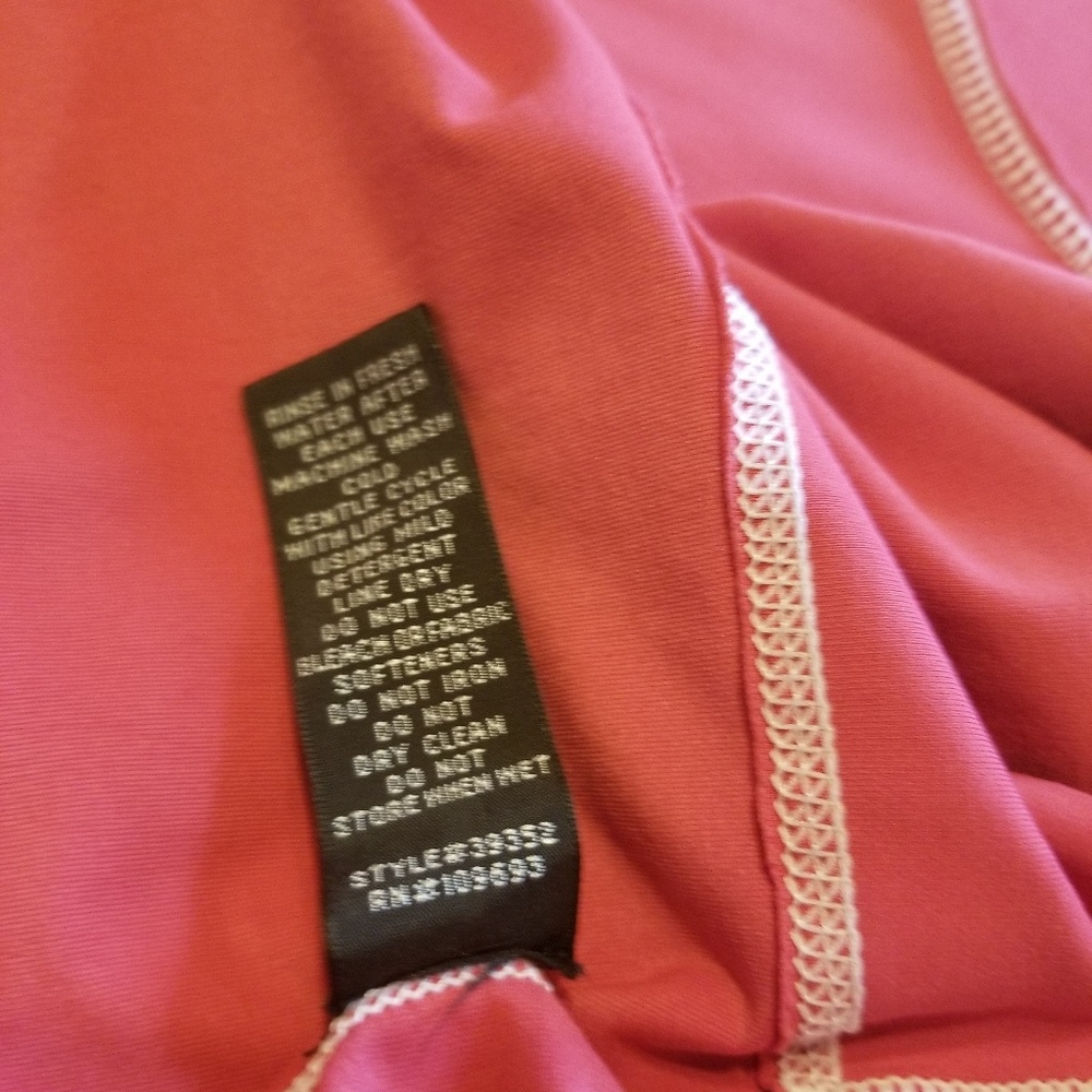 Athleta Rashguard - Picture 6 of 8
